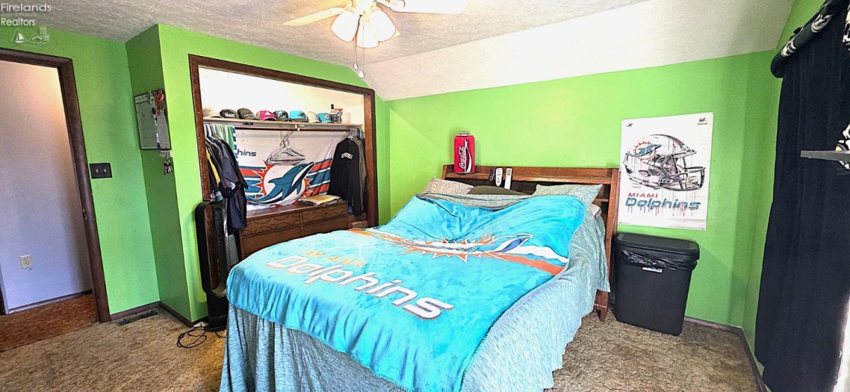 221 Broad Street, Bellevue, 44811, 4 Bedrooms Bedrooms, ,2 BathroomsBathrooms,Residential,For Sale,Broad,20260656