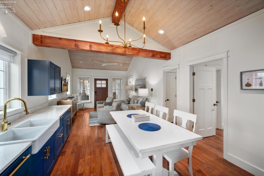 324 Plum Avenue, Lakeside, 43440, 4 Bedrooms Bedrooms, ,2 BathroomsBathrooms,Residential,For Sale,Plum,20260678