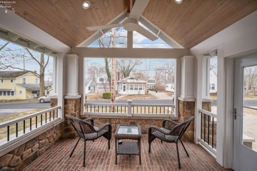 324 Plum Avenue, Lakeside, 43440, 4 Bedrooms Bedrooms, ,2 BathroomsBathrooms,Residential,For Sale,Plum,20260678