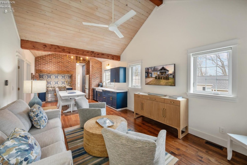 324 Plum Avenue, Lakeside, 43440, 4 Bedrooms Bedrooms, ,2 BathroomsBathrooms,Residential,For Sale,Plum,20260678