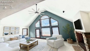 4319 Shore Drive, Lorain, 44053, 4 Bedrooms Bedrooms, ,4 BathroomsBathrooms,Residential,For Sale,Shore,20260703