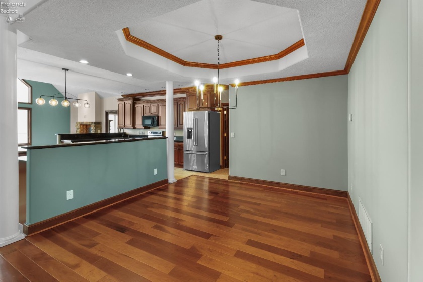 4319 Shore Drive, Lorain, 44053, 4 Bedrooms Bedrooms, ,4 BathroomsBathrooms,Residential,For Sale,Shore,20260703