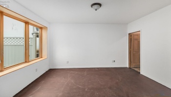 4319 Shore Drive, Lorain, 44053, 4 Bedrooms Bedrooms, ,4 BathroomsBathrooms,Residential,For Sale,Shore,20260703