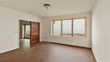 4319 Shore Drive, Lorain, 44053, 4 Bedrooms Bedrooms, ,4 BathroomsBathrooms,Residential,For Sale,Shore,20260703