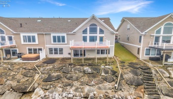 4319 Shore Drive, Lorain, 44053, 4 Bedrooms Bedrooms, ,4 BathroomsBathrooms,Residential,For Sale,Shore,20260703