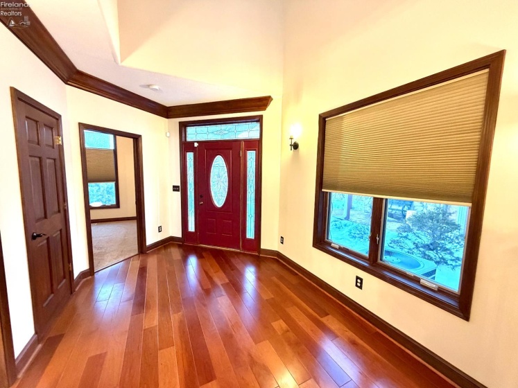 4319 Shore Drive, Lorain, 44053, 4 Bedrooms Bedrooms, ,4 BathroomsBathrooms,Residential,For Sale,Shore,20260703