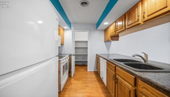 4601 Pinewood Drive, Sandusky, 44870, 3 Bedrooms Bedrooms, ,2 BathroomsBathrooms,Residential,For Sale,Pinewood,20260710