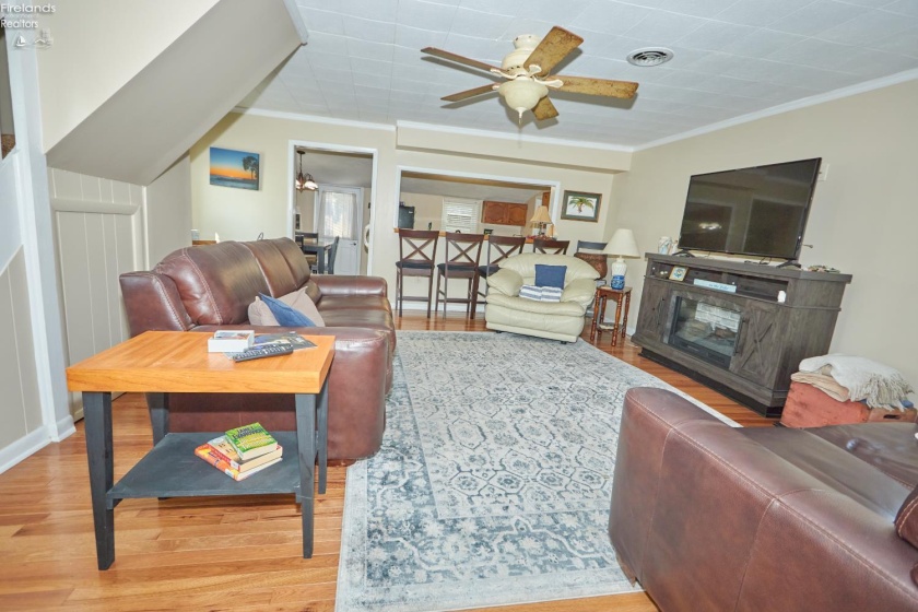 33 Northview Place, Huron, 44839, 4 Bedrooms Bedrooms, ,2 BathroomsBathrooms,Residential,For Sale,Northview,20260722