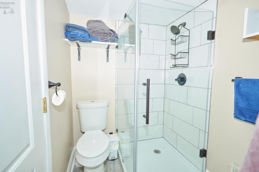 33 Northview Place, Huron, 44839, 4 Bedrooms Bedrooms, ,2 BathroomsBathrooms,Residential,For Sale,Northview,20260722