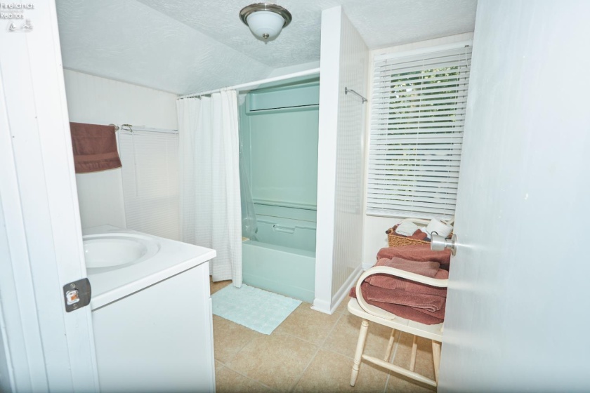 33 Northview Place, Huron, 44839, 4 Bedrooms Bedrooms, ,2 BathroomsBathrooms,Residential,For Sale,Northview,20260722