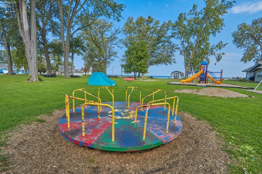 33 Northview Place, Huron, 44839, 4 Bedrooms Bedrooms, ,2 BathroomsBathrooms,Residential,For Sale,Northview,20260722