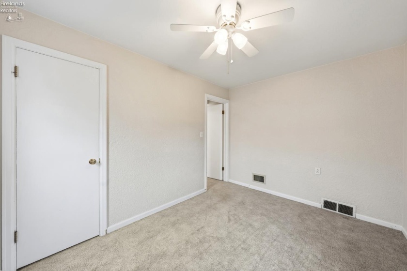 1720 Tiffin Road, Fremont, 43420, 4 Bedrooms Bedrooms, ,2 BathroomsBathrooms,Residential,For Sale,Tiffin,20260702