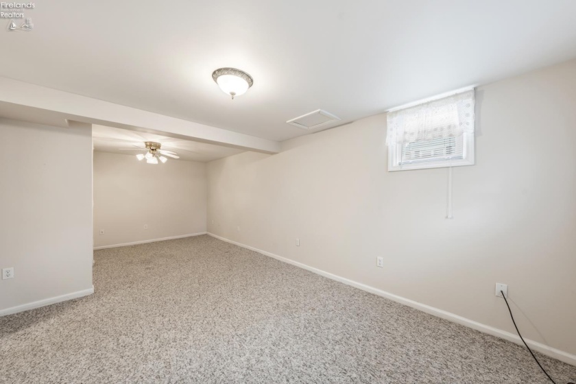 1720 Tiffin Road, Fremont, 43420, 4 Bedrooms Bedrooms, ,2 BathroomsBathrooms,Residential,For Sale,Tiffin,20260702