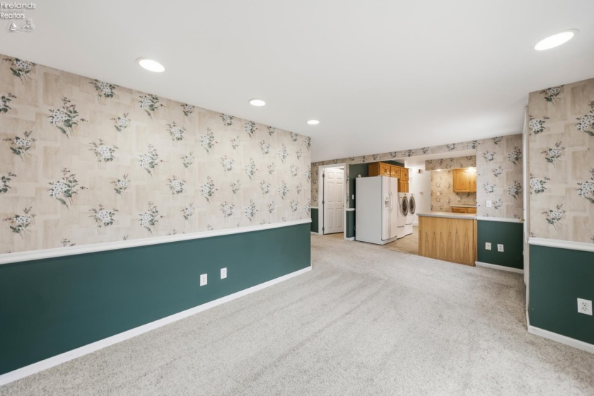 1720 Tiffin Road, Fremont, 43420, 4 Bedrooms Bedrooms, ,2 BathroomsBathrooms,Residential,For Sale,Tiffin,20260702