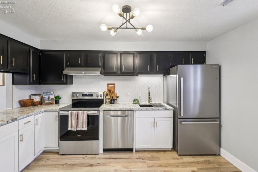 525 Liberty Drive, Huron, 44839, 2 Bedrooms Bedrooms, ,1 BathroomBathrooms,Residential,For Sale,Liberty,20260714