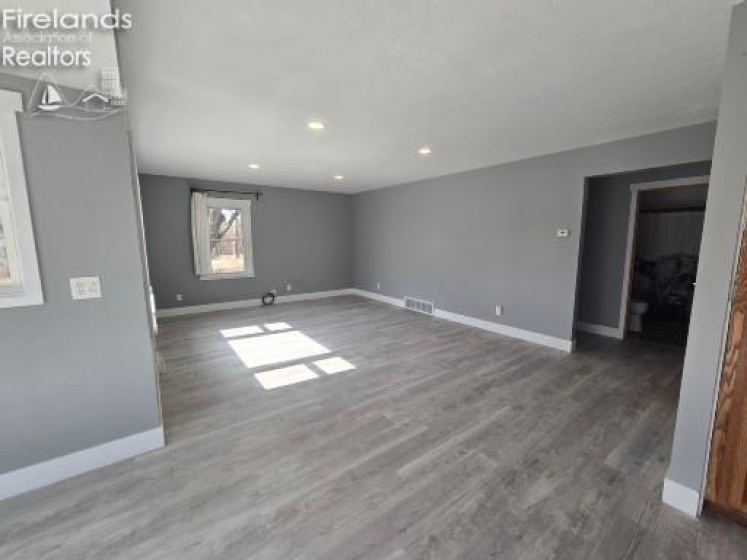 1305 State Route 113 E, Milan, 44846, 2 Bedrooms Bedrooms, ,1 BathroomBathrooms,Residential,For Sale,State Route 113 E,20260695