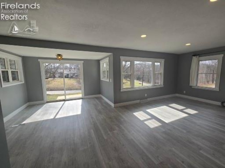 1305 State Route 113 E, Milan, 44846, 2 Bedrooms Bedrooms, ,1 BathroomBathrooms,Residential,For Sale,State Route 113 E,20260695