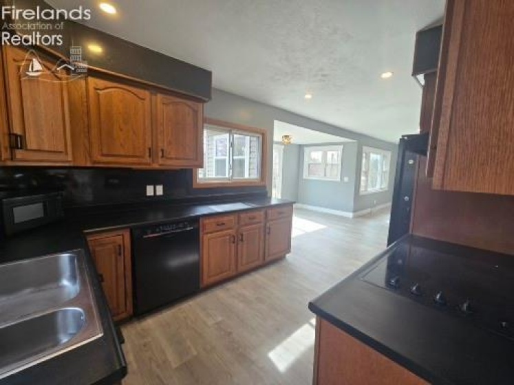 1305 State Route 113 E, Milan, 44846, 2 Bedrooms Bedrooms, ,1 BathroomBathrooms,Residential,For Sale,State Route 113 E,20260695