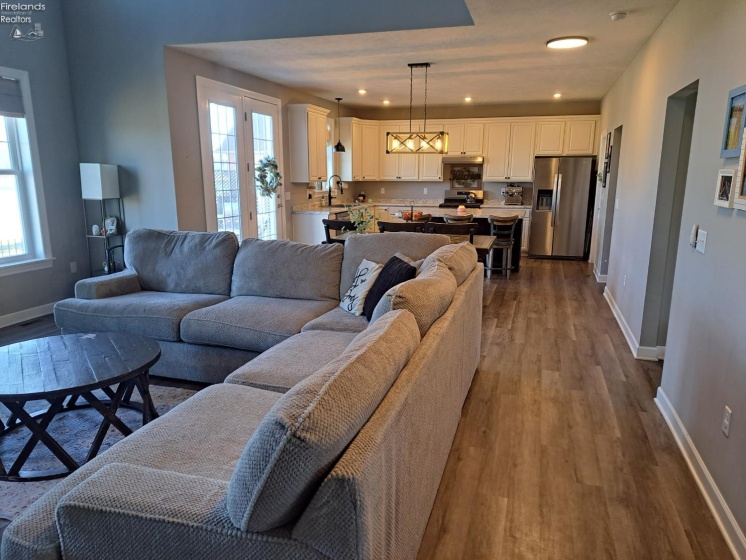 2112 Pinehurst Trail, Fremont, 43420, 4 Bedrooms Bedrooms, ,3 BathroomsBathrooms,Residential,For Sale,Pinehurst,20260537