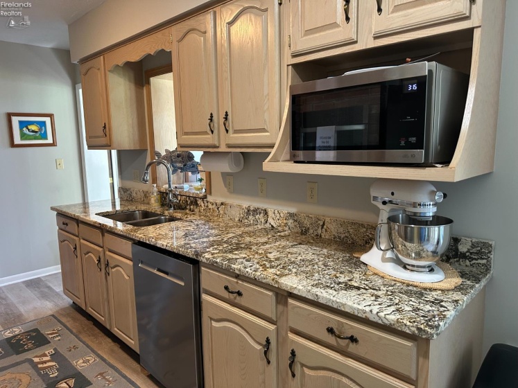 5784 Carl Street, Marblehead, 43440, 3 Bedrooms Bedrooms, ,2 BathroomsBathrooms,Residential,For Sale,Carl,20260625