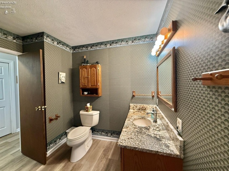 5784 Carl Street, Marblehead, 43440, 3 Bedrooms Bedrooms, ,2 BathroomsBathrooms,Residential,For Sale,Carl,20260625