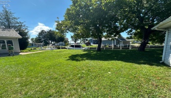 5784 Carl Street, Marblehead, 43440, 3 Bedrooms Bedrooms, ,2 BathroomsBathrooms,Residential,For Sale,Carl,20260625