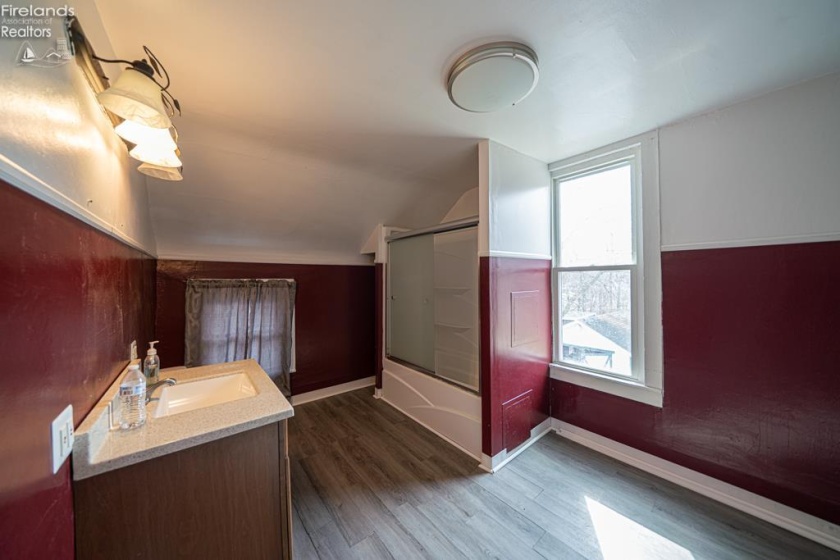 129 Mulberry, Clyde, 43410, ,1 BathroomBathrooms,Residential,For Sale,Mulberry,20260732