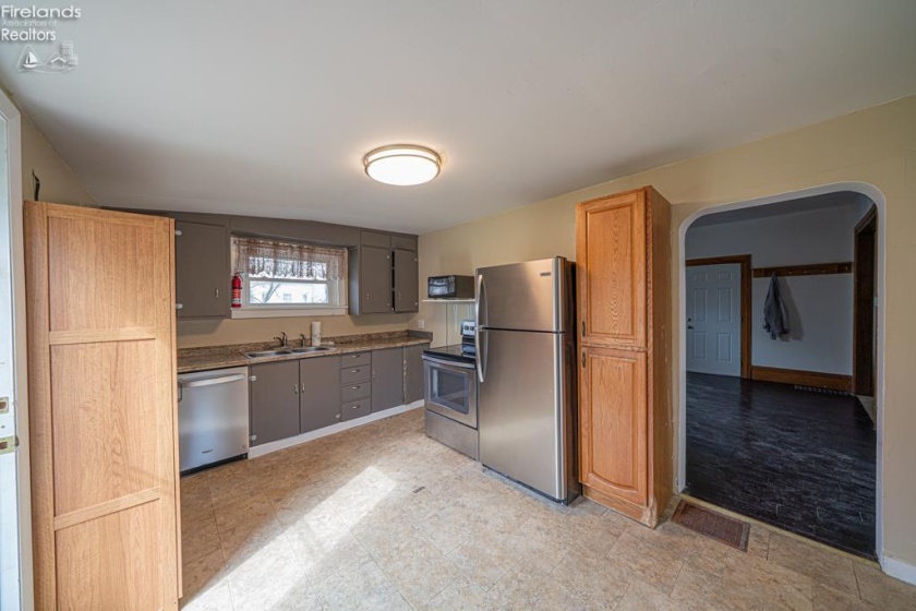 129 Mulberry, Clyde, 43410, ,1 BathroomBathrooms,Residential,For Sale,Mulberry,20260732