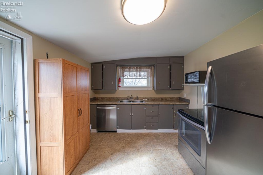 129 Mulberry, Clyde, 43410, ,1 BathroomBathrooms,Residential,For Sale,Mulberry,20260732