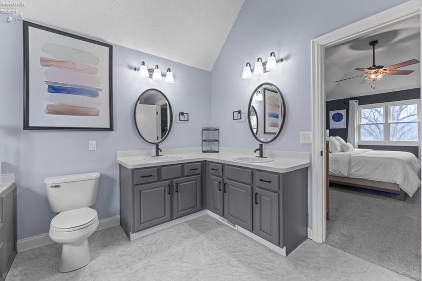 107 Keswick Court, Amherst, 44001, 4 Bedrooms Bedrooms, ,3 BathroomsBathrooms,Residential,For Sale,Keswick,20260734