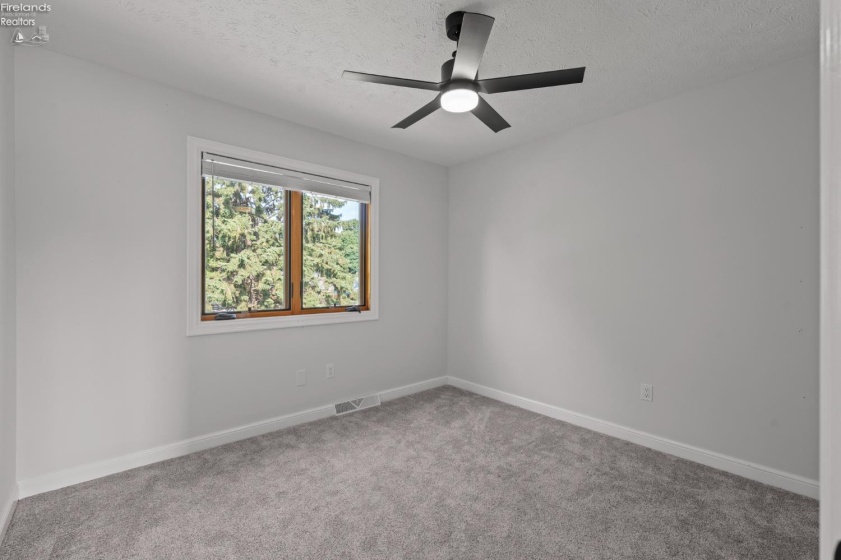 107 Keswick Court, Amherst, 44001, 4 Bedroom Bedrooms, ,3 BathroomBathrooms,Residential,For Sale,Keswick,20260734