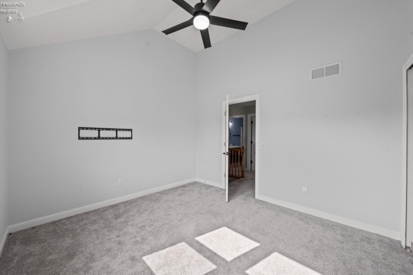 107 Keswick Court, Amherst, 44001, 4 Bedroom Bedrooms, ,3 BathroomBathrooms,Residential,For Sale,Keswick,20260734