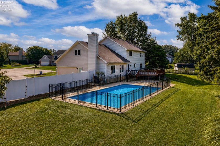 107 Keswick Court, Amherst, 44001, 4 Bedroom Bedrooms, ,3 BathroomBathrooms,Residential,For Sale,Keswick,20260734