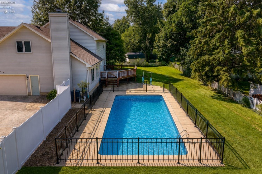 107 Keswick Court, Amherst, 44001, 4 Bedroom Bedrooms, ,3 BathroomBathrooms,Residential,For Sale,Keswick,20260734