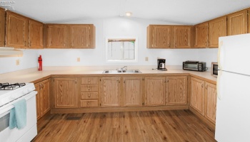 8452 Bayshore Road, Marblehead, 43440, 2 Bedrooms Bedrooms, ,2 BathroomsBathrooms,Residential,For Sale,Bayshore,20260736