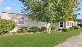 8452 Bayshore Road, Marblehead, 43440, 2 Bedrooms Bedrooms, ,2 BathroomsBathrooms,Residential,For Sale,Bayshore,20260736