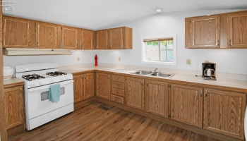 8452 Bayshore Road, Marblehead, 43440, 2 Bedrooms Bedrooms, ,2 BathroomsBathrooms,Residential,For Sale,Bayshore,20260736