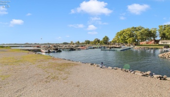 8452 Bayshore Road, Marblehead, 43440, 2 Bedrooms Bedrooms, ,2 BathroomsBathrooms,Residential,For Sale,Bayshore,20260736