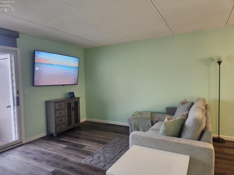 30 Marina Point Dr., Sandusky, 44870, 1 Bedroom Bedrooms, ,1 BathroomBathrooms,Residential,For Sale,Marina Point Dr.,20260731