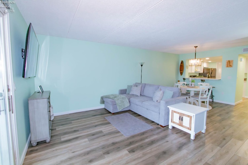 30 Marina Point Dr., Sandusky, 44870, 1 Bedroom Bedrooms, ,1 BathroomBathrooms,Residential,For Sale,Marina Point Dr.,20260731