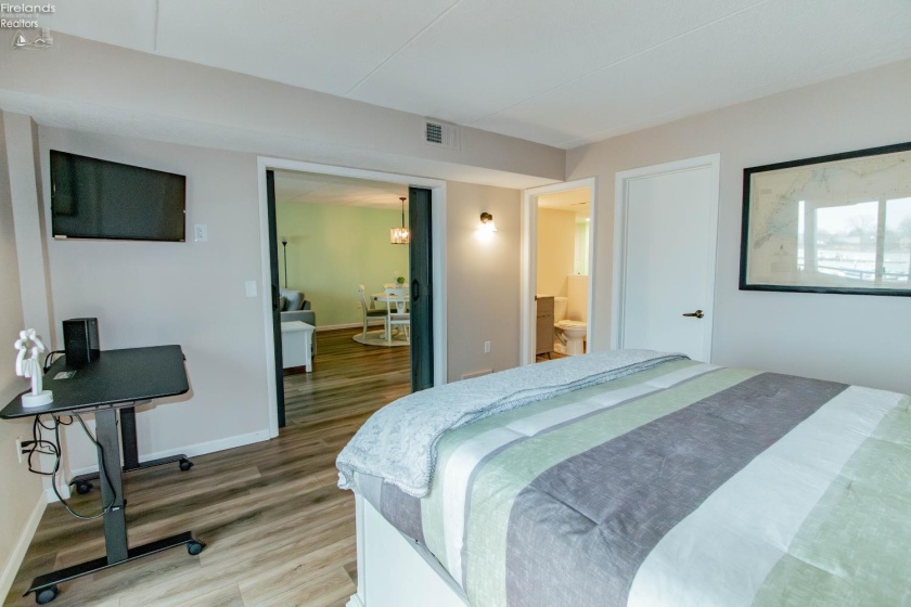 30 Marina Point Dr., Sandusky, 44870, 1 Bedroom Bedrooms, ,1 BathroomBathrooms,Residential,For Sale,Marina Point Dr.,20260731