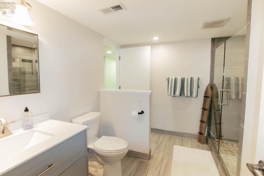 30 Marina Point Dr., Sandusky, 44870, 1 Bedroom Bedrooms, ,1 BathroomBathrooms,Residential,For Sale,Marina Point Dr.,20260731