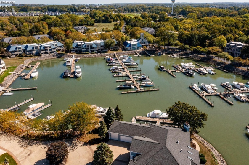 4370 Marin Woods, Port Clinton, 43452, 2 Bedrooms Bedrooms, ,3 BathroomsBathrooms,Residential,For Sale,Marin Woods,20260733