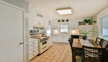 614 Clinton Street, Port Clinton, 43452, 3 Bedrooms Bedrooms, ,1 BathroomBathrooms,Residential,For Sale,Clinton,20260742