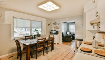 614 Clinton Street, Port Clinton, 43452, 3 Bedrooms Bedrooms, ,1 BathroomBathrooms,Residential,For Sale,Clinton,20260742