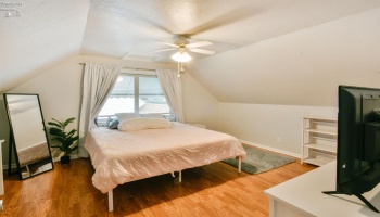 614 Clinton Street, Port Clinton, 43452, 3 Bedrooms Bedrooms, ,1 BathroomBathrooms,Residential,For Sale,Clinton,20260742