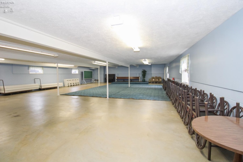 400 Southwest Street, Bellevue, 44811, 7 Bedrooms Bedrooms, ,4 BathroomsBathrooms,Residential,For Sale,Southwest,20260418