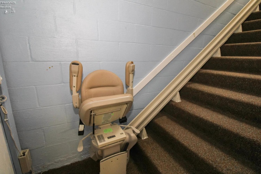 400 Southwest Street, Bellevue, 44811, 7 Bedrooms Bedrooms, ,4 BathroomsBathrooms,Residential,For Sale,Southwest,20260418