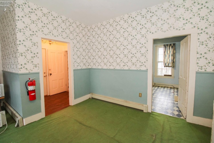 400 Southwest Street, Bellevue, 44811, 7 Bedrooms Bedrooms, ,4 BathroomsBathrooms,Residential,For Sale,Southwest,20260418