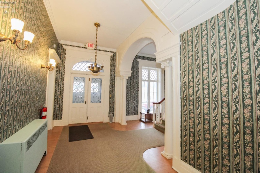 400 Southwest Street, Bellevue, 44811, 7 Bedrooms Bedrooms, ,4 BathroomsBathrooms,Residential,For Sale,Southwest,20260418